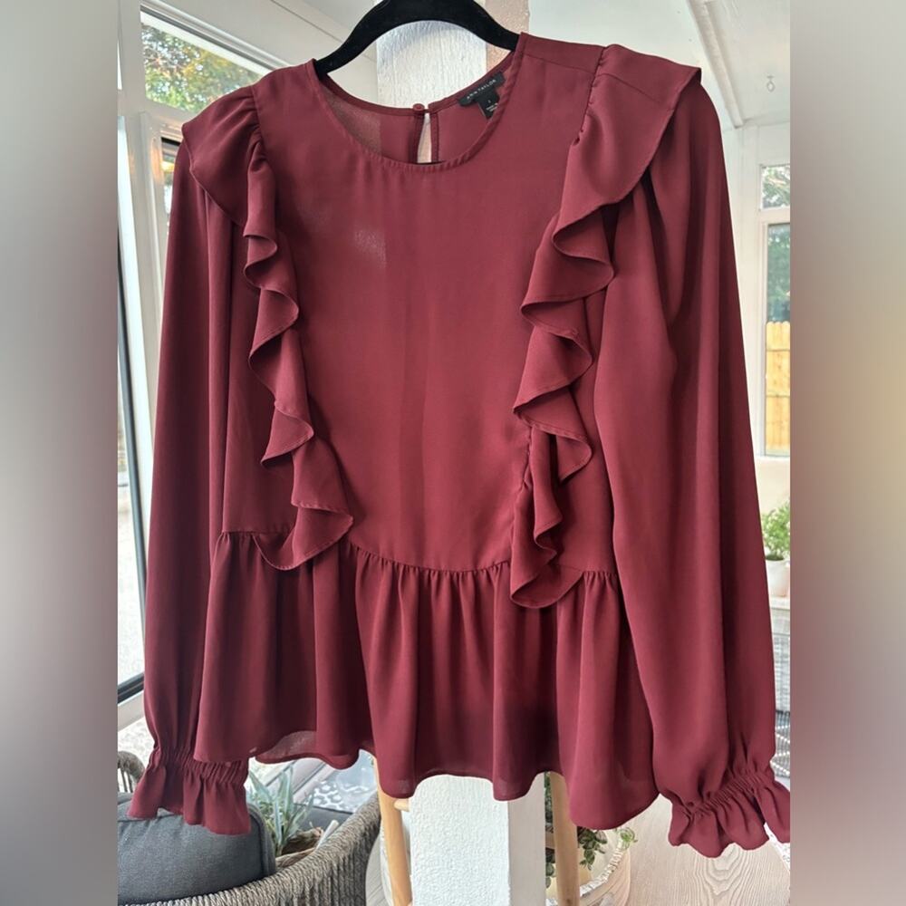 Ann Taylor Burgundy Ruffle Peplum Blouse Size Small